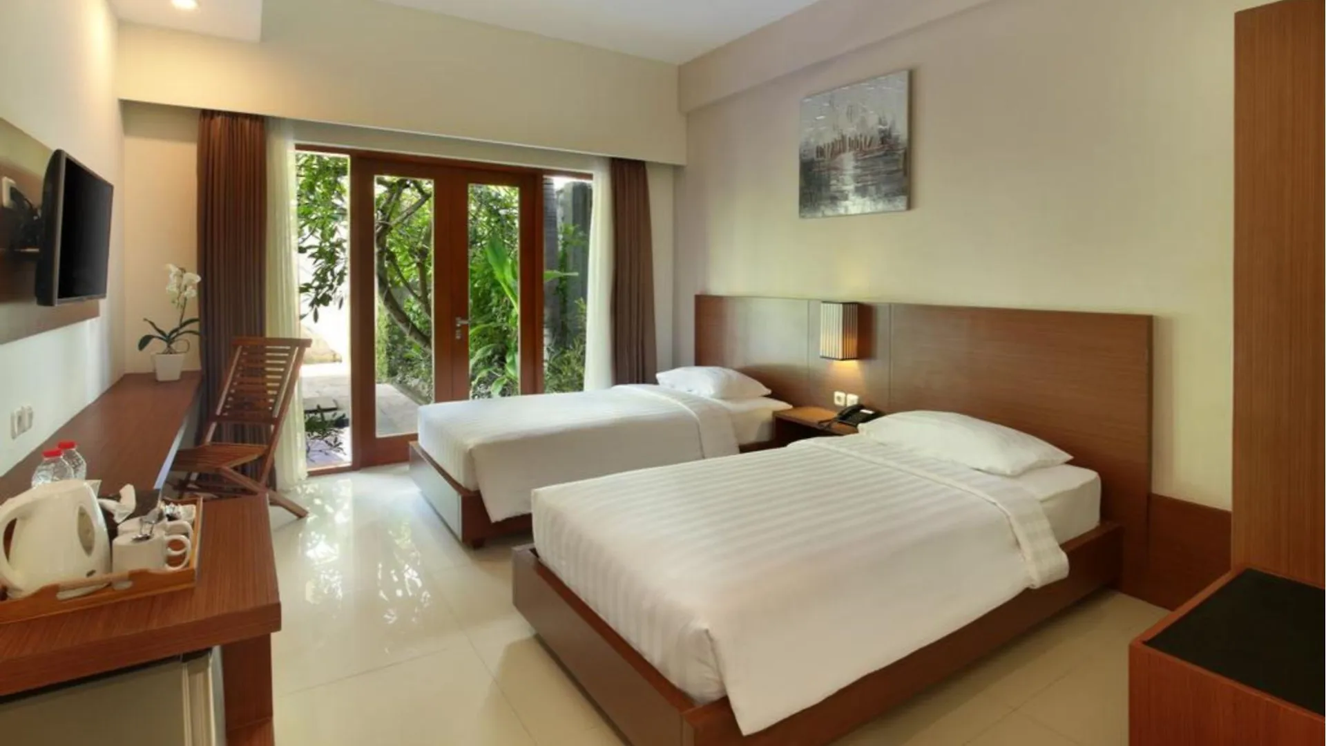 Bali Chaya Hotel Legian