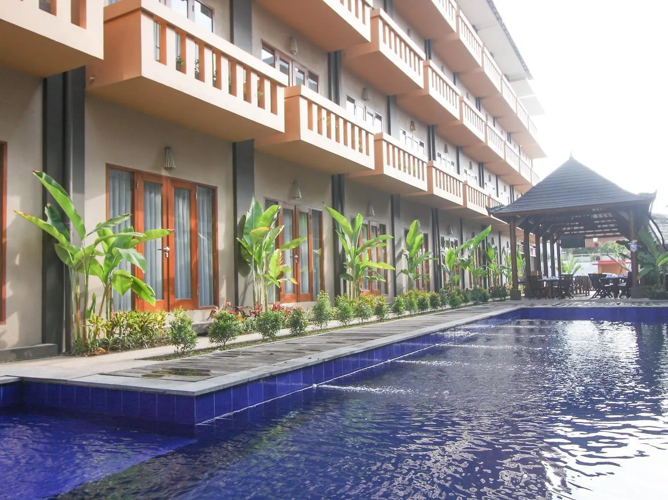 Bali Chaya Hotel Legian